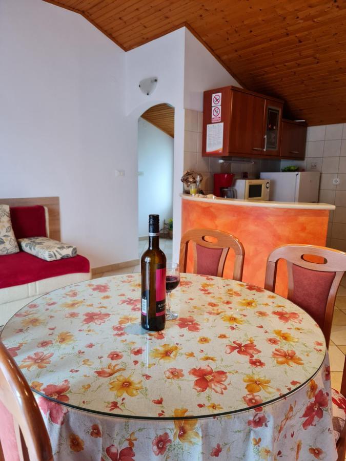 Diana Apartman Brseč Екстериор снимка
